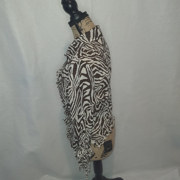 Lloyd Williams Women's Designer Ruffled Blouse Small Brown Button Closure - Picture 2 of 11